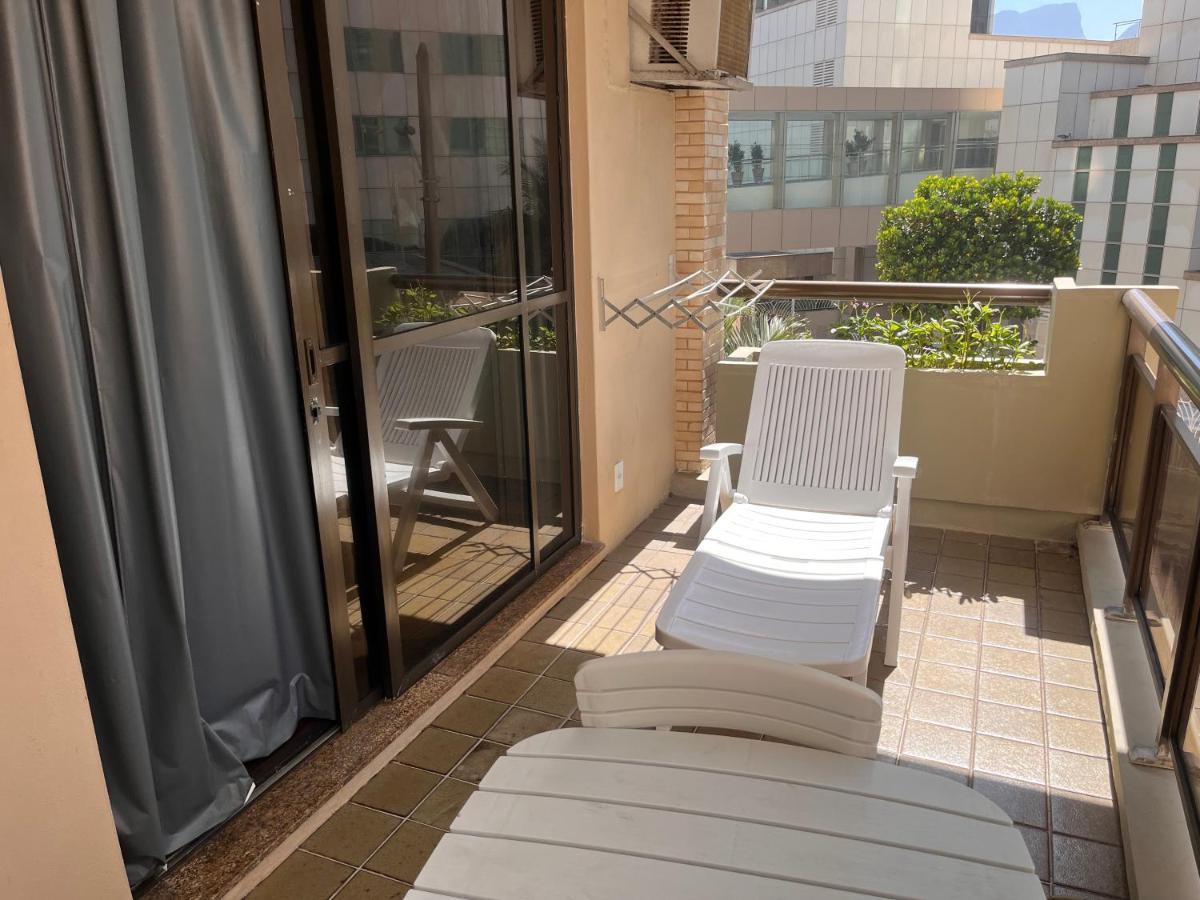 Flat De Luxo A Beira Mar No Ponto Da Barra! Apartamento